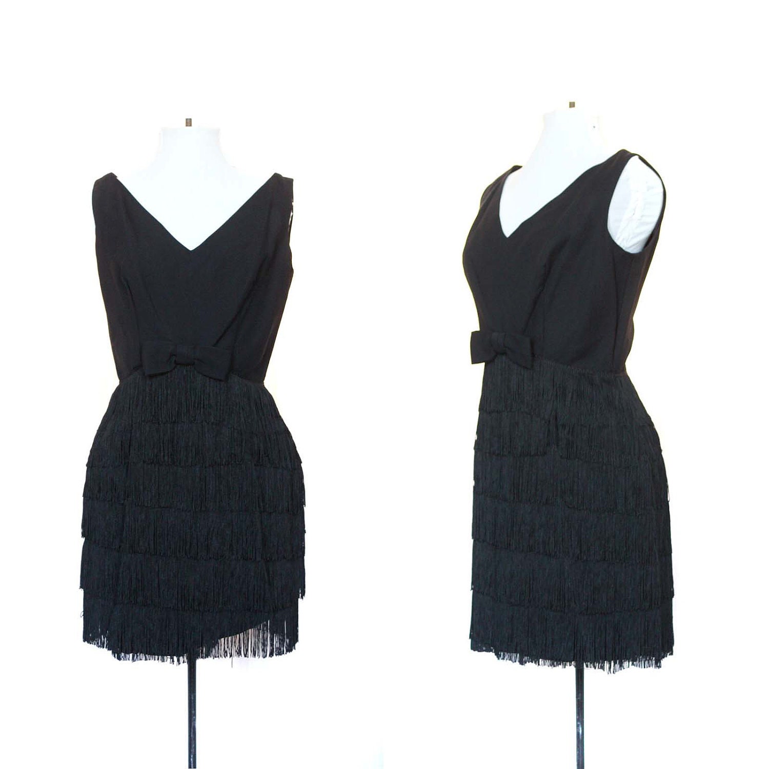 Dress 60s 1960s Fringe Flapper Style Wiggle Dress in Black with Bow Detail