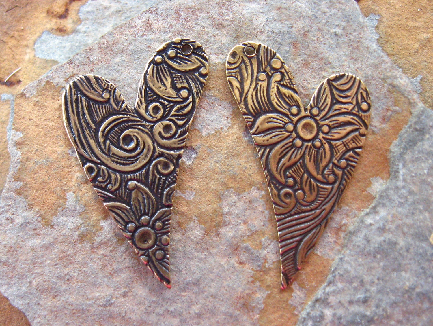 Trinity Brass Co. Heart Drop Floral Engraved Right and Left - 2 Antique Gold LOW SHIPPING