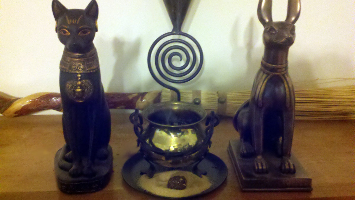 Pre-order EGYPTIAN KYPHI INCENSE - psychic blend, meditation, magic and honoring the gods, burned in ancient Egyptian temples at dusk