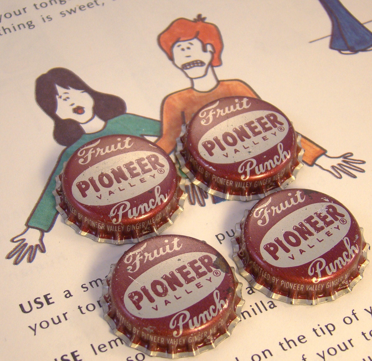 Set of 4 Vintage Pioneer Fruit Punch Bottle Caps