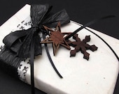 Black Ice . Black and White Damask . Gift Wrapping Credit with Black Walnut Snowflake Charms - Timber Green Woods . tagt team