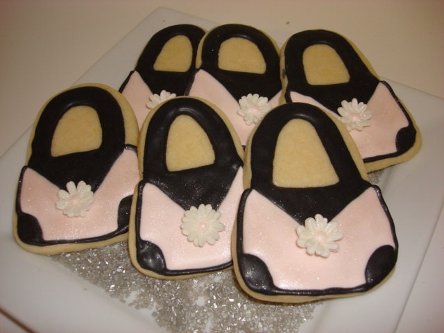 Handbag and Shoe Extravaganza- (18) Eighteen  Cookies