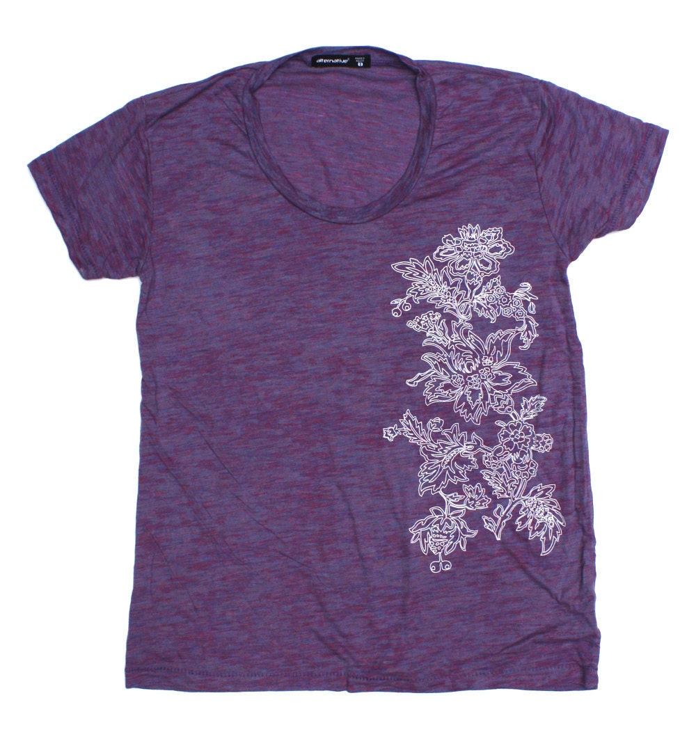 Women's Purple Graphic Floral Scoop Neck Tee Shirt