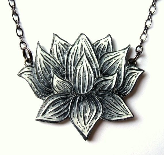 Black and White Lotus Flower Necklace