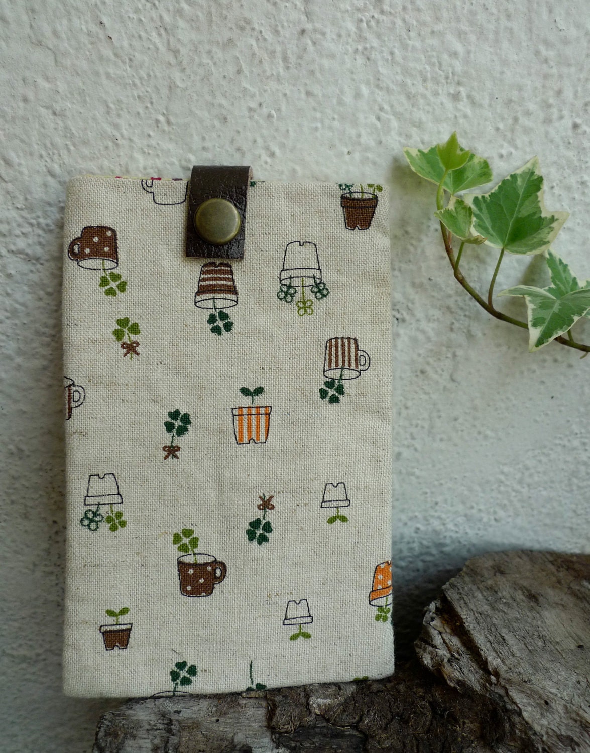 Cute/ Padded iPhone iPod Sleeve Case - cute flower pots