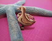 Duck Button Ring