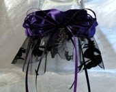 Halloween Purple-Black Flying Witch Garter