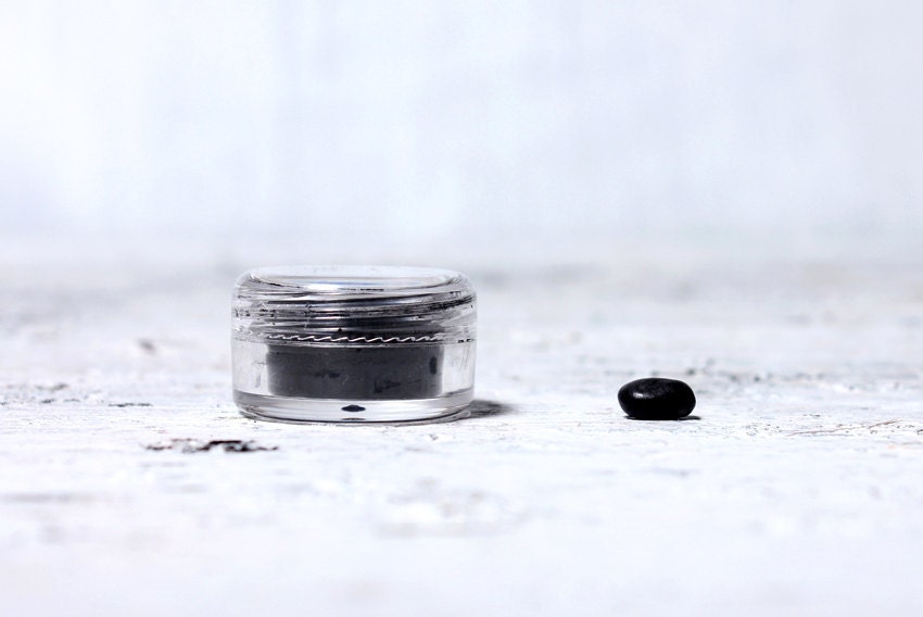Black Bean - Vegan Mineral Eyeliner
