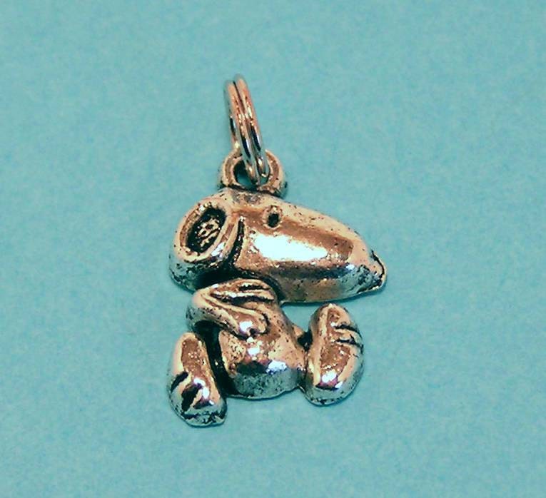 Snoopy Charm - Add to any collar