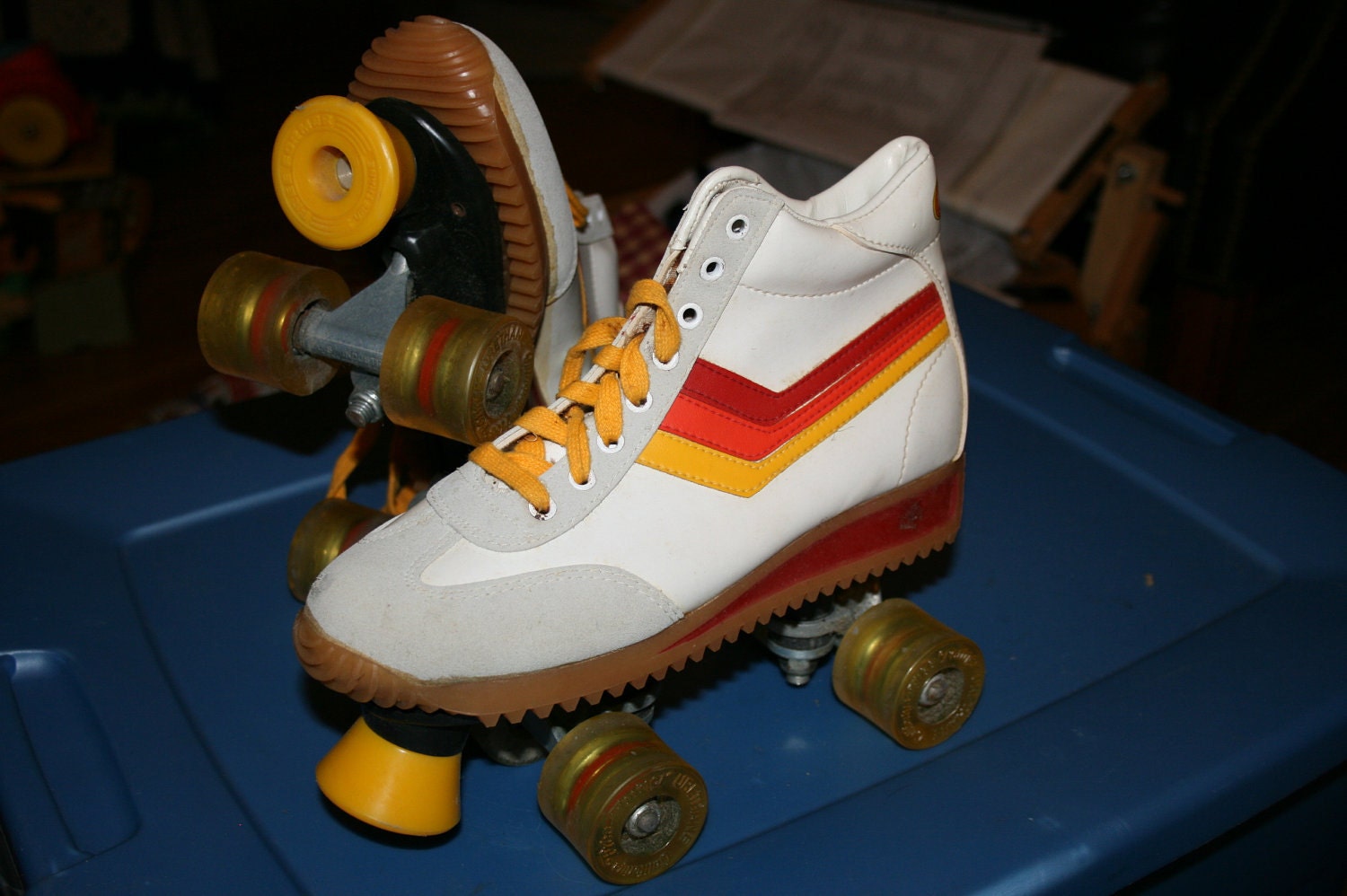 Vintage Free Former roller skates