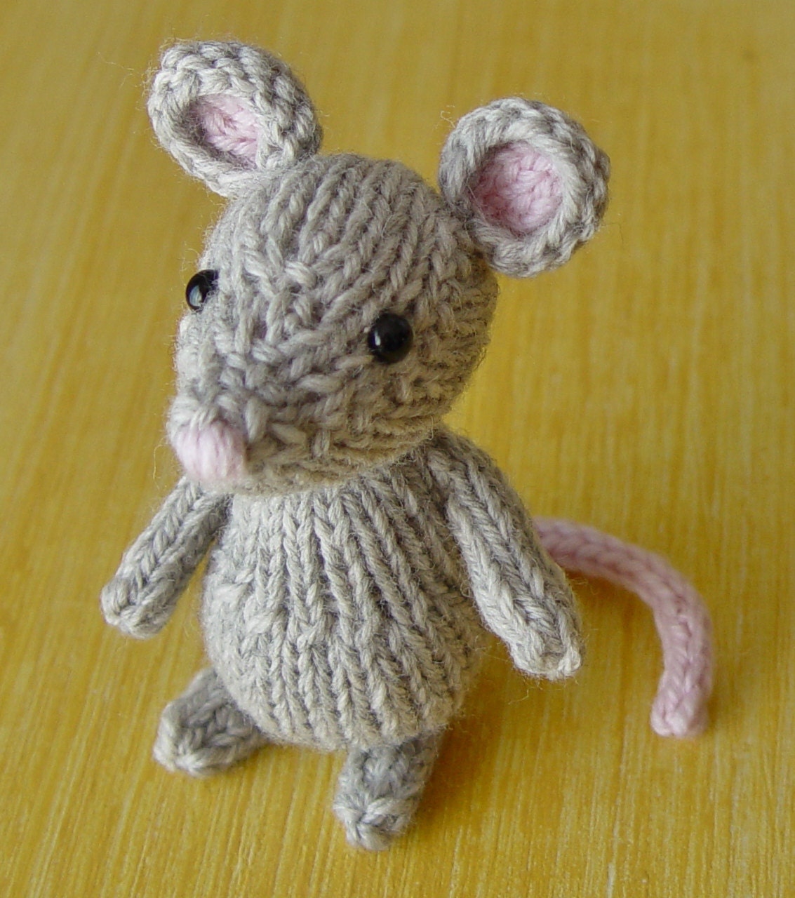Marisol the Mouse Knitting Pattern PDF