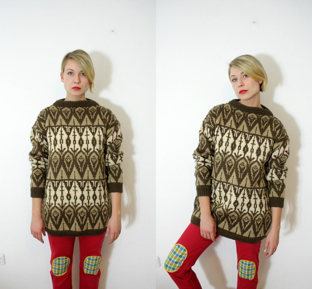 Vintage sweater. brown and beige handknit. size M/L