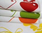 Set of 2TEATOWEL beetroot hand printed