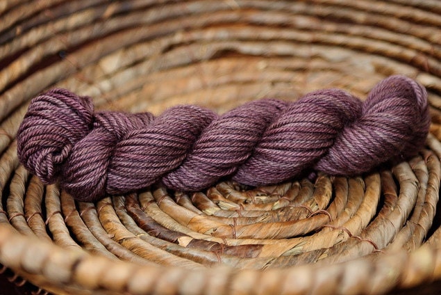 YarnLove MiniSkein in Stallion 1 oz 70 yards