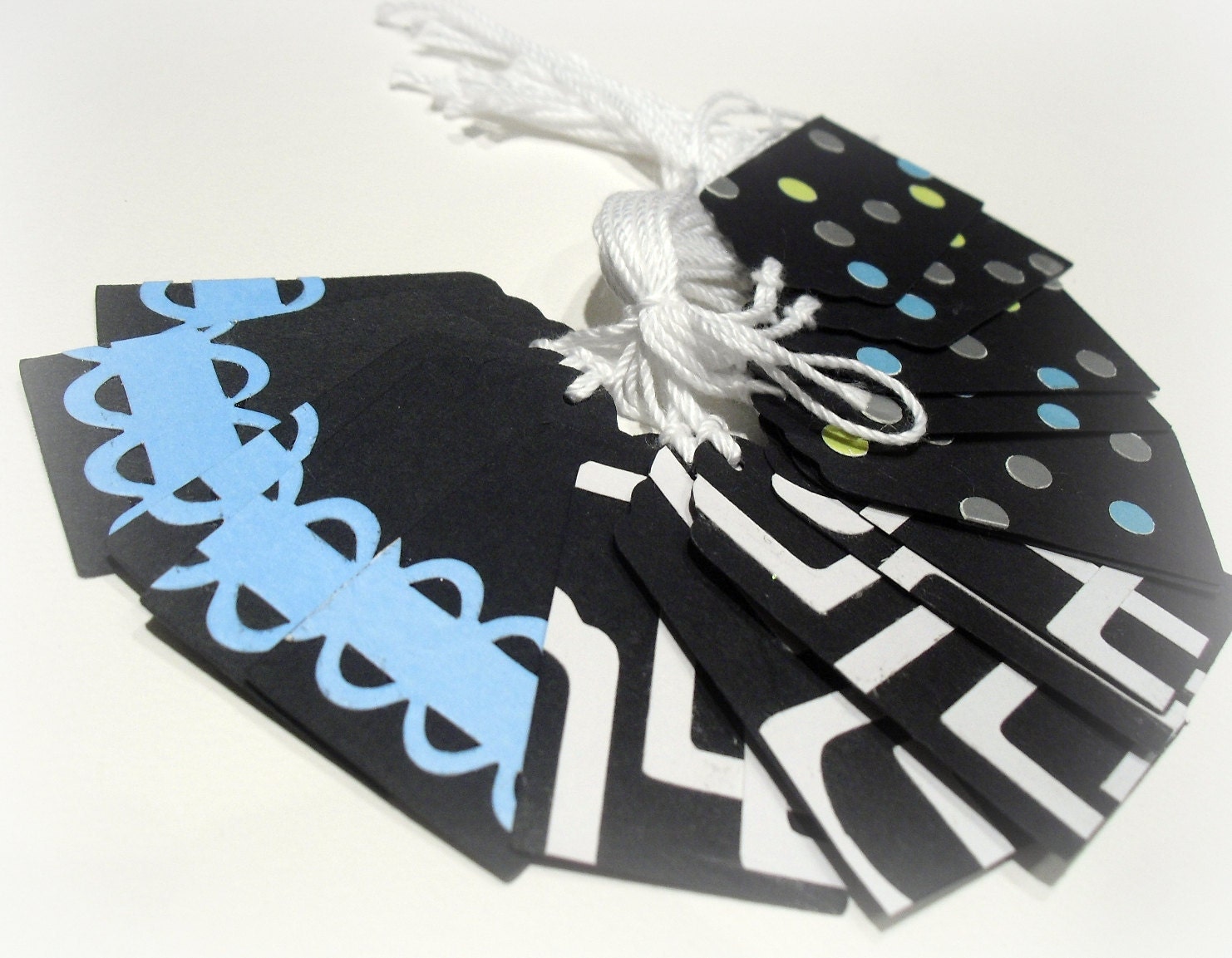 15 Gift Tags - 2.5 inches
