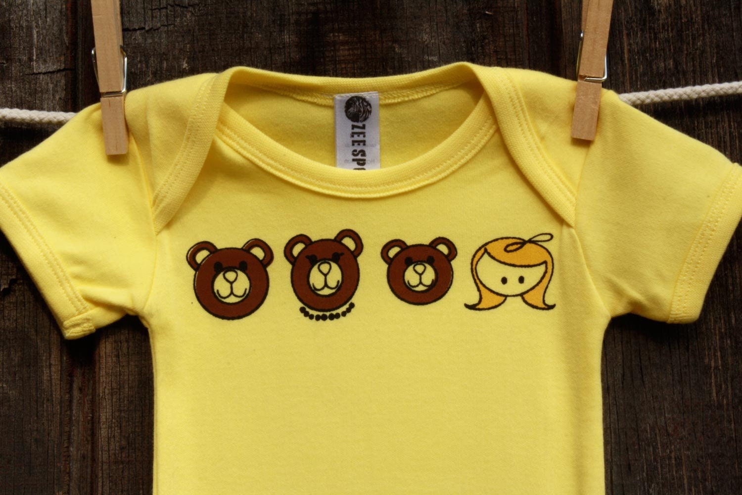 Goldie and the Bears - Yellow Organic Cotton - One-piece / Bodysuit