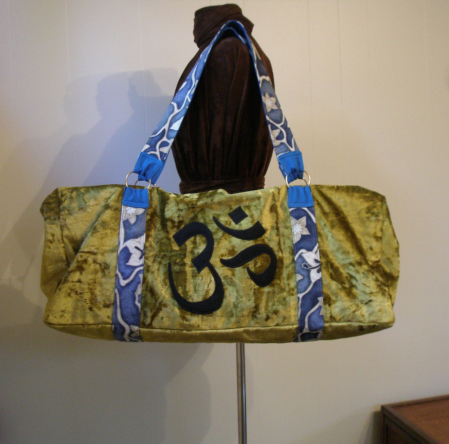 RESERVED FOR PAULA Extra large Crushed Velvet Yoga Pilates Gym Bag Tote Bag Duffle Bag by Yoga Tote