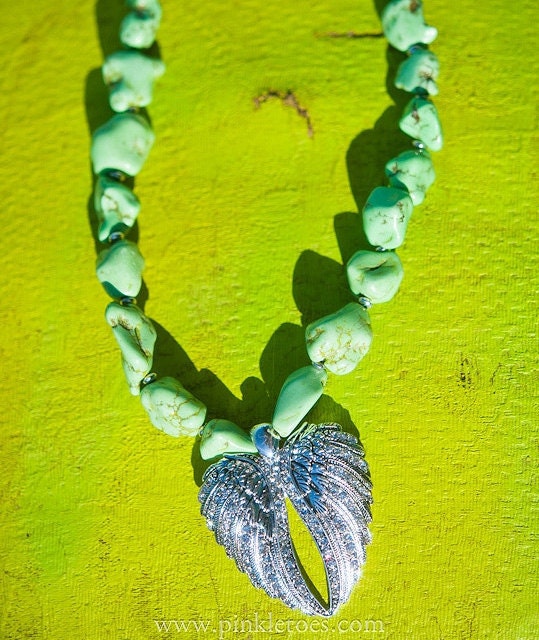 PALE GREEN ANGEL Semi Precious Howlite Chunky Stones Blinged Double Angel Wings