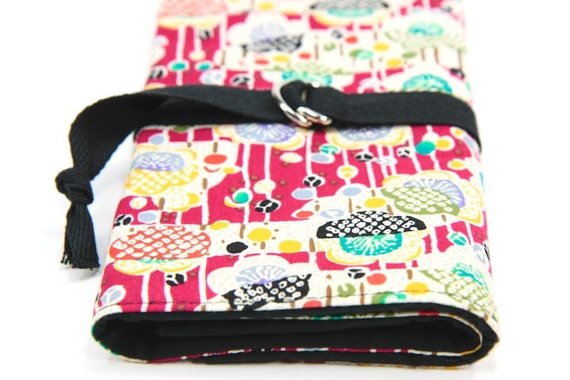SHORT dpn or circular Knitting Needle Organizer Case - KIMONO - 24 black pockets