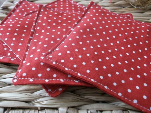 coasters, red and white pindots, spotty set of 4. - PoppyandPoochie