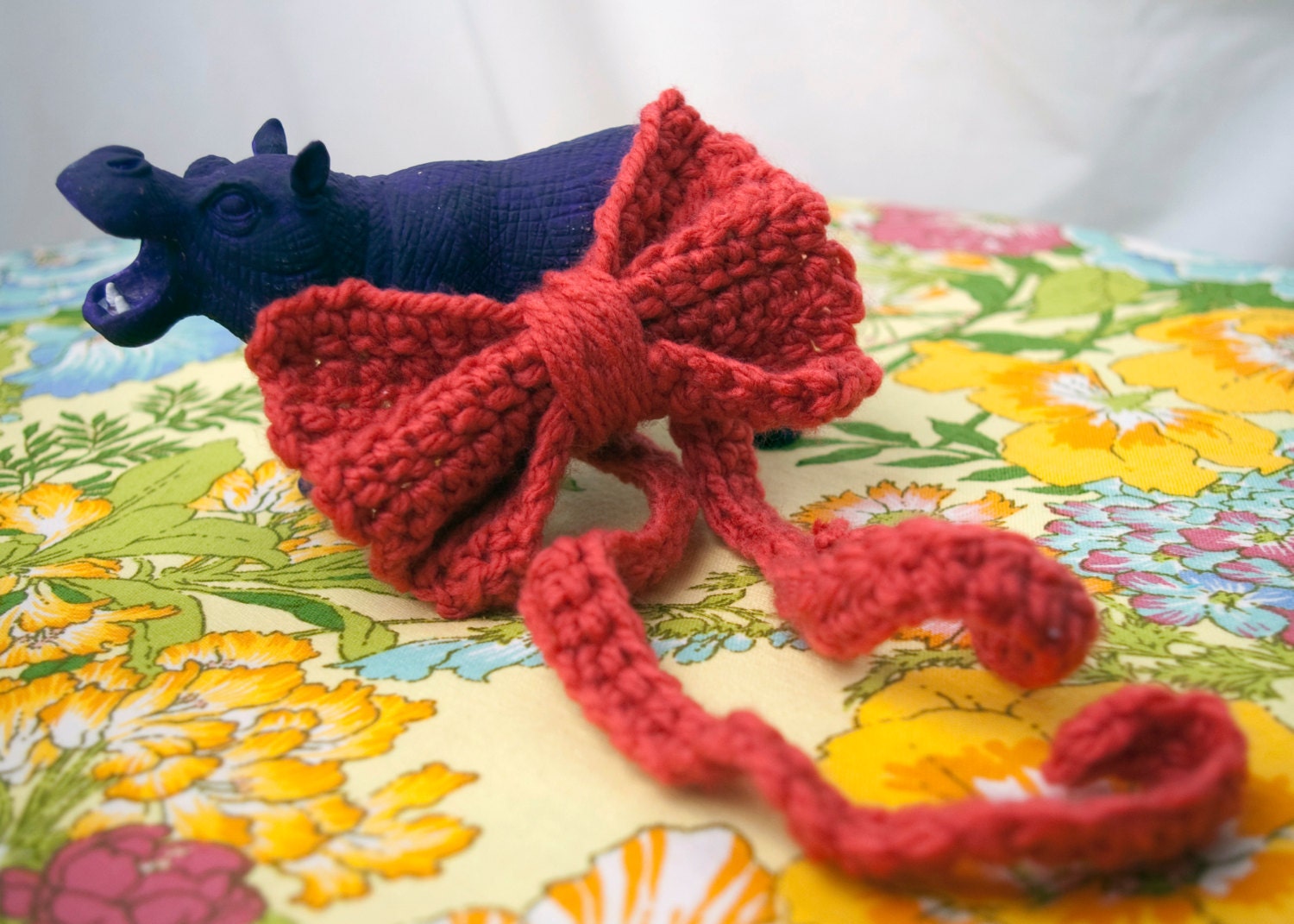 Dapper Crocheted Bow Tie (Rouge)