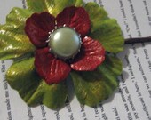 Lomasi Paper Flower Bobby Pins - Set of Two