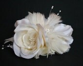 Bridal Feather Fascinator, Hair Flower, Ivory Fascinator, Bridal Hair Accessories, Wedding, Hairpiece, Headpiece, Ivory Wedding