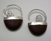 Cut river stones set in sterling silver earrings