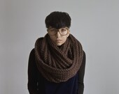 Woodsy Brown Cowl