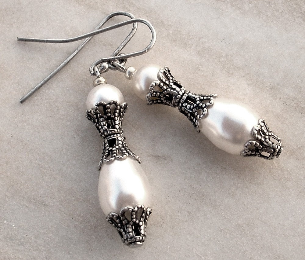 White Pearl Earrings