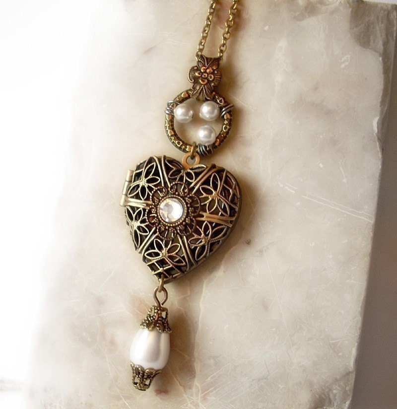 Valentine's Heart Locket Necklace