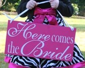 Wedding Signs, Photo Prop Here Comes The Bride/Happily Ever After   HOT PINK  Double Sided Wooden Board Great for Weddings