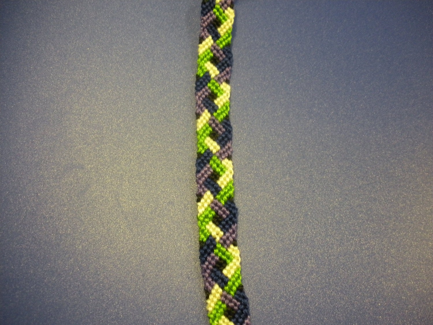 Elegant 4 Color Criss Cross Bracelet