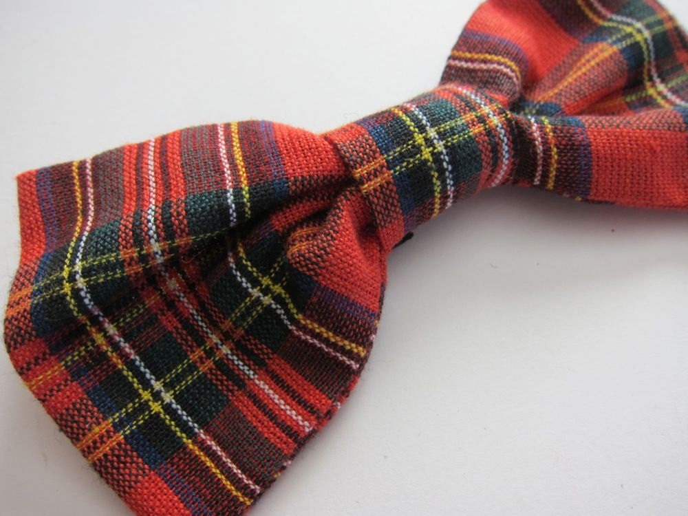 Tartan . Plaid . Tweed . Wool . Hair Bow . Hair Clip .  Royal Stewart . Red . Holiday . Hunt