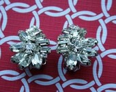 Pin Up Rockabilly Hollywood Glamour Vintage Rhinestone Earrings Signed WEISS