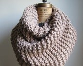 Super Snuggly Chunky knit cowl Camel. Tan. Light Brown.