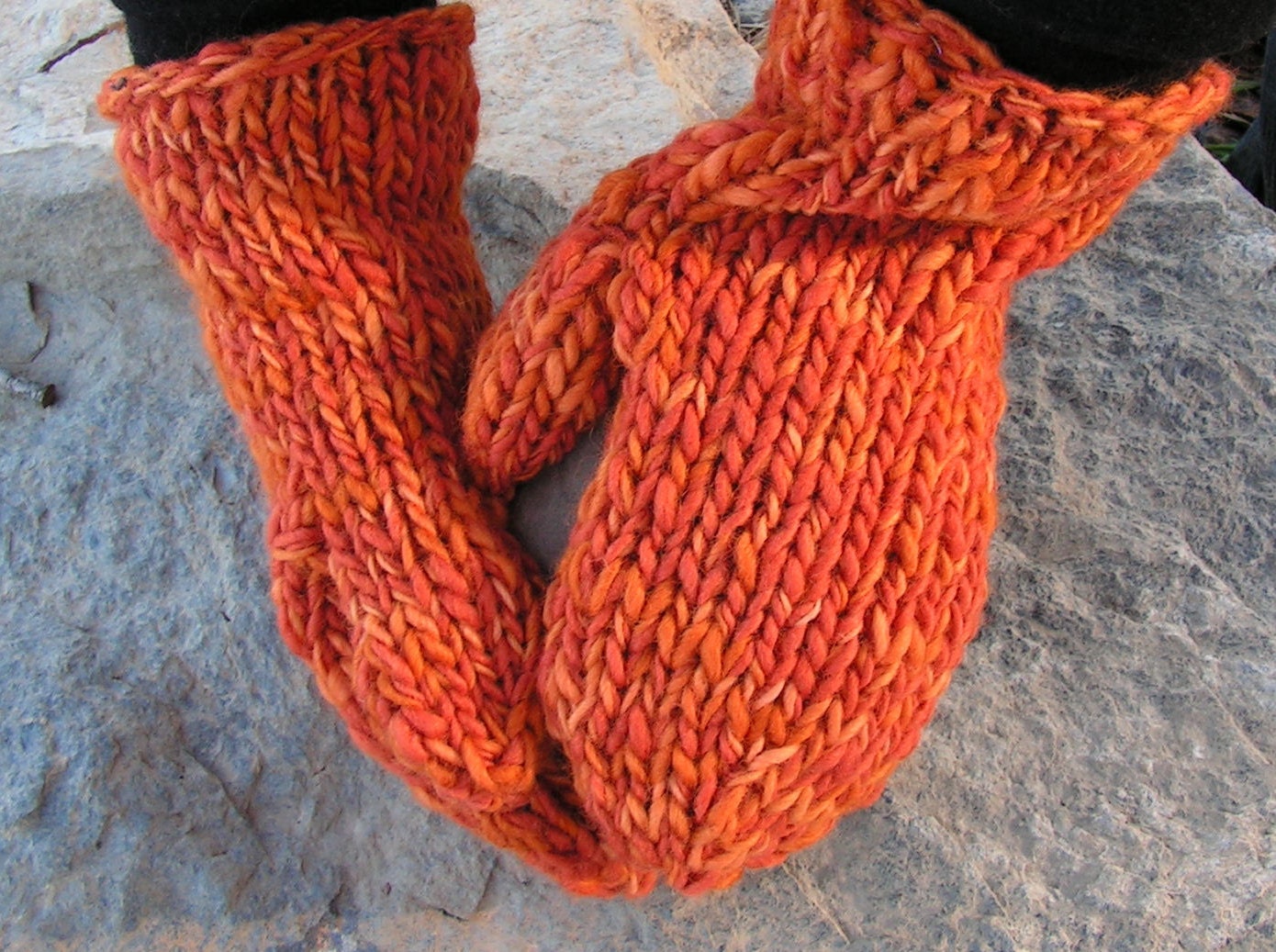 CHRISTMAS EVE Mittens PDF file Easy to Knit, Quick to Finish, Sizes from Toddlers to Adult