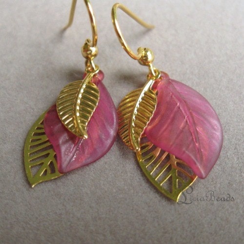 Summer Wine - Berry pink leaf earrings