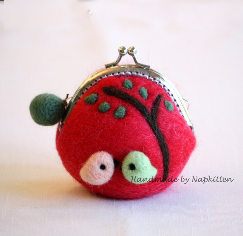 Wool Coin Purse Coin Pouch Change Pouch Wool Felted Purse Framed Purse Handmade Bird Red Tree