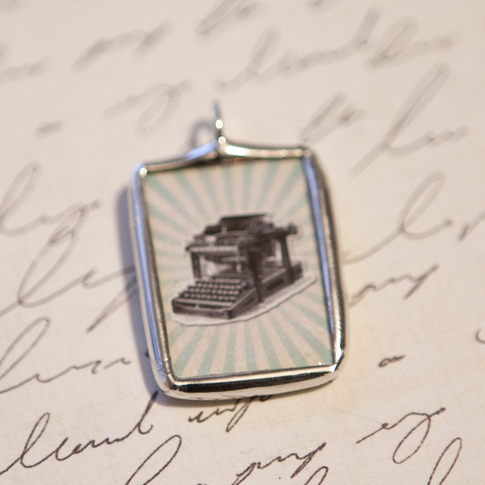write your story pendant