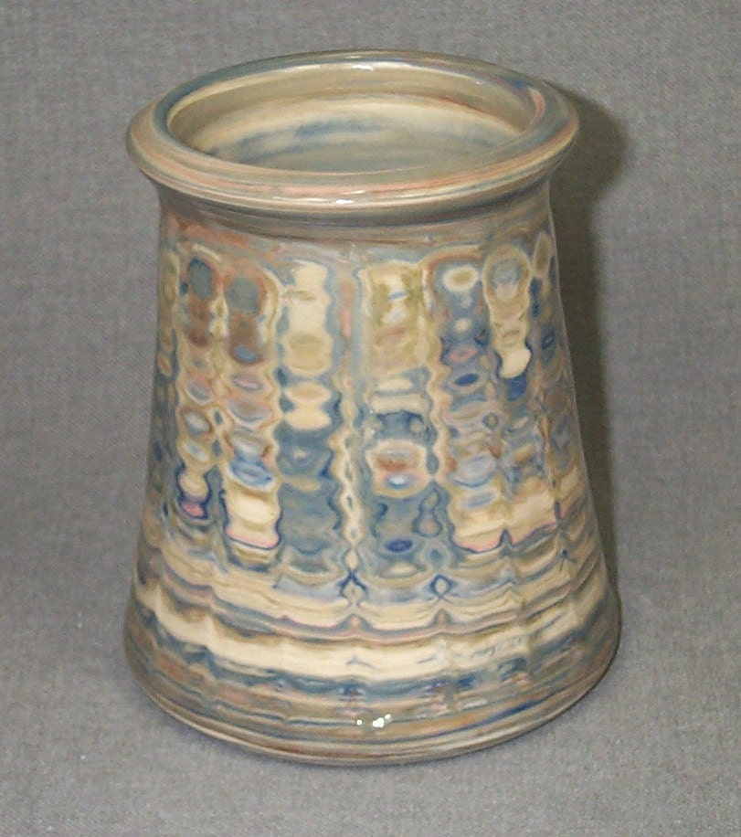 Original Handthrown Vase Spoonpot with colored Agateware