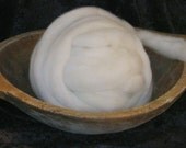 Whitefish Bay Farm Corriedale Pin Drafted Roving-4 Ounces