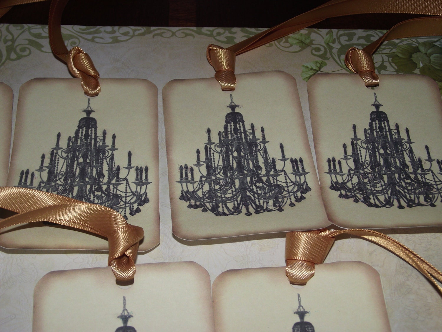 Chandelier   Gift   Tags  Glitter  And  Gold  Ribbon