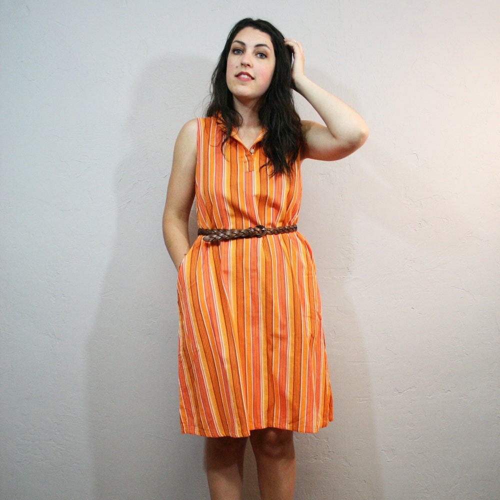 SALE / Vintage Dress / Textured Stripes / Tent Dress / 1980s