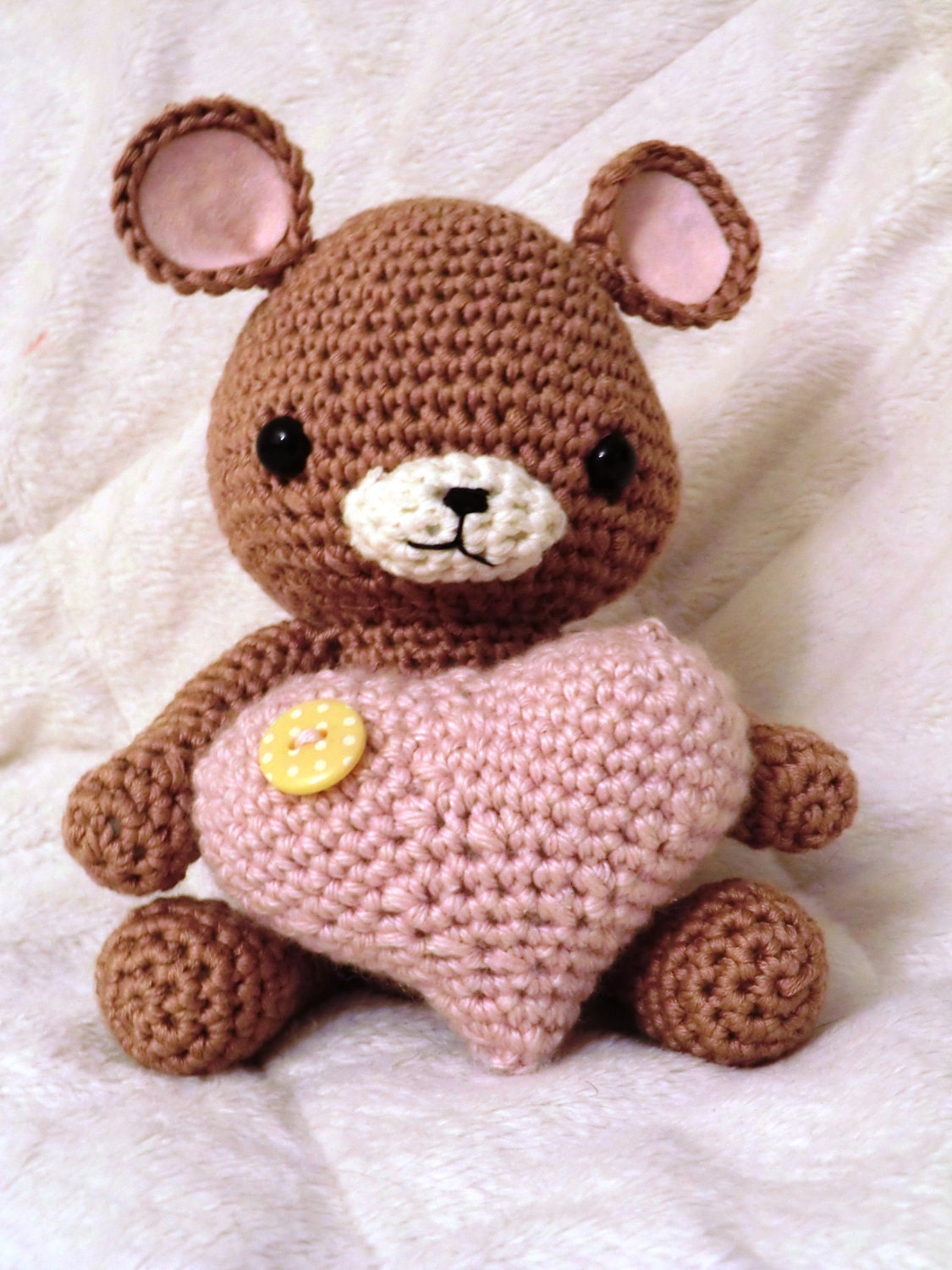 Valentines bear amigurumi crochet teddy