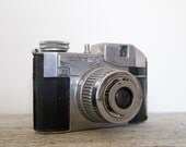vintage italian camera - bencini comet C.M.F 127 film with case