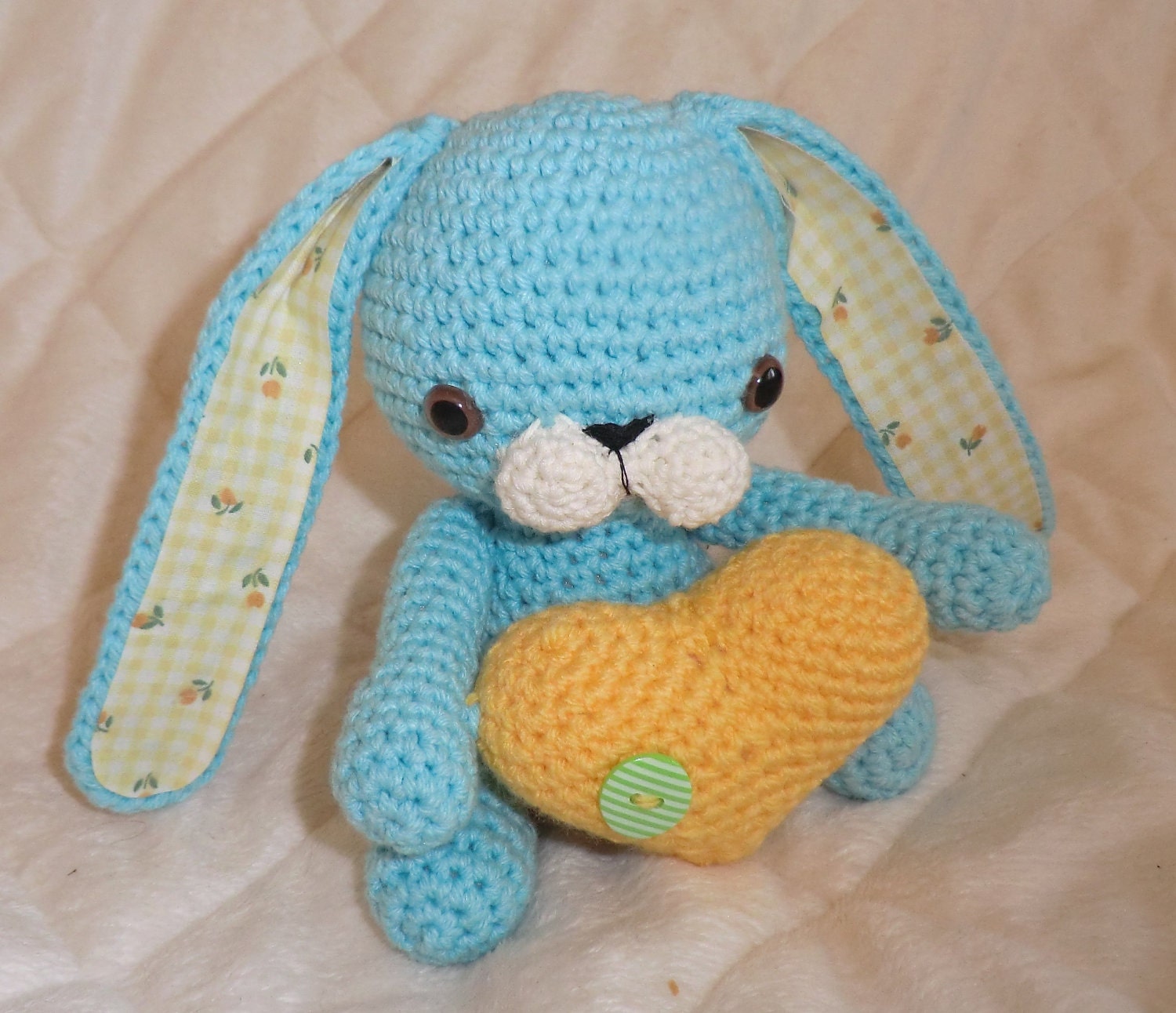 Bunny bum bum crochet amigurumi valentines doll