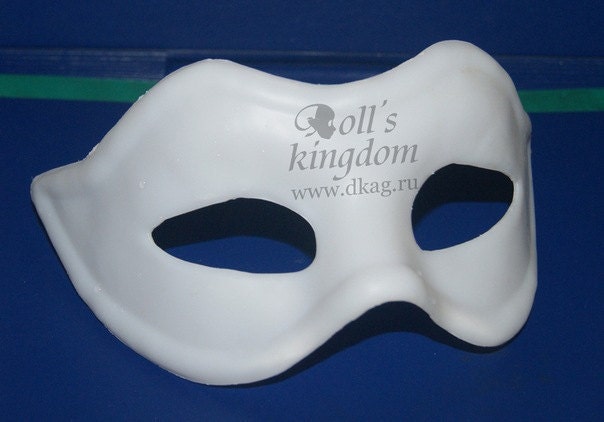 Blank venetian Colombino masks