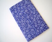 Tissue Case/Small Purple Flower