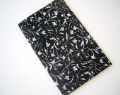 Tissue Case/Small Flower On Black